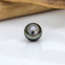 Load image into Gallery viewer, READY TO SHIP Unisex Woven Graded Civa Fiji Pearl Bracelet - FJD$