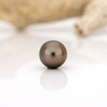 Load image into Gallery viewer, Fiji Loose Saltwater Pearl with Grade Certificate #3192 - FJD$