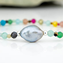 Load image into Gallery viewer, READY TO SHIP Fiji Keshi Pearl & Glass Bead Stretch Bracelet - FJD$