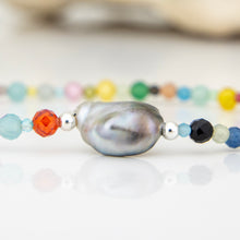 Load image into Gallery viewer, READY TO SHIP Fiji Keshi Pearl & Glass Bead Stretch Bracelet - FJD$