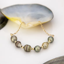 Load image into Gallery viewer, READY TO SHIP Civa Fiji Saltwater Pearl Bracelet - 14k Gold Fill FJD$