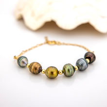 Load image into Gallery viewer, CONTACT US TO RECREATE THIS SOLD OUT STYLE Saltwater Pearl Bracelet in 14k Gold Fill - FJD$