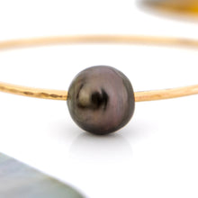 Load image into Gallery viewer, READY TO SHIP Civa Fiji Saltwater Pearl Bangle - 14k Gold Fill FJD$