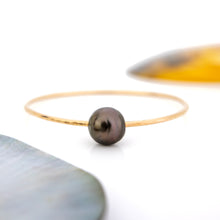 Load image into Gallery viewer, READY TO SHIP Civa Fiji Saltwater Pearl Bangle - 14k Gold Fill FJD$