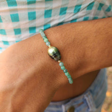 Load image into Gallery viewer, READY TO SHIP Saltwater Pearl Bracelet in 14k Gold Fill - FJD$