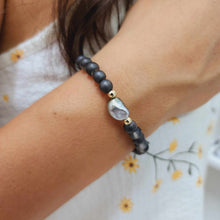 Load image into Gallery viewer, READY TO SHIP Bead Saltwater Pearl Bracelet in 14k Gold Fill - FJD$