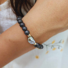 Load image into Gallery viewer, READY TO SHIP Bead Saltwater Pearl Bracelet in 14k Gold Fill - FJD$
