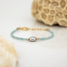 Load image into Gallery viewer, READY TO SHIP Freshwater Pearl & Bead Bracelet - 14k Gold Fill FJD$