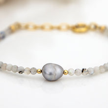Load image into Gallery viewer, READY TO SHIP Freshwater Pearl & Bead Bracelet - 14k Gold Fill FJD$