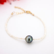 Load image into Gallery viewer, READY TO SHIP Freshwater Pearl Bracelet with Civa Fiji Pearl - 14k Gold Fill FJD$