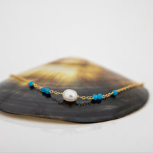 Load image into Gallery viewer, READY TO SHIP Glass Bead & Freshwater Pearl Bracelet - 14k Gold Fill FJD$