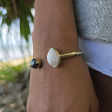 Load image into Gallery viewer, READY TO SHIP Civa Fiji Saltwater Bezel Set Pearl & Shell Cuff - 14k Gold Fill FJD$