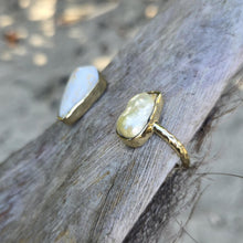 Load image into Gallery viewer, READY TO SHIP Civa Fiji Saltwater Bezel Set Pearl & Shell Cuff - 14k Gold Fill FJD$