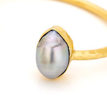 Load image into Gallery viewer, READY TO SHIP Civa Fiji Saltwater Bezel Set Pearl & Shell Cuff - 14k Gold Fill FJD$