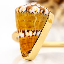 Load image into Gallery viewer, READY TO SHIP Civa Fiji Saltwater Bezel Set Pearl & Shell Cuff - 14k Gold Fill FJD$