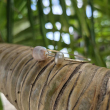 Load image into Gallery viewer, READY TO SHIP Closed Bangle 14k Gold Fill with Civa Fiji Saltwater Pearl & Shell - FJD$