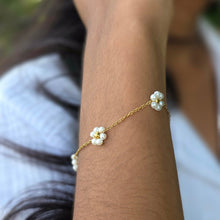 Load image into Gallery viewer, READY TO SHIP Freshwater Pearl Bracelet - Gold Plated FJD$