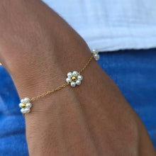 Load image into Gallery viewer, READY TO SHIP Freshwater Pearl Bracelet - Gold Plated FJD$