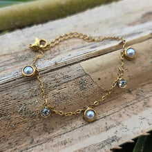 Load image into Gallery viewer, READY TO SHIP Freshwater Pearl Bracelet - Gold Plated FJD$