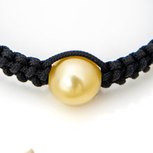 Load image into Gallery viewer, READY TO SHIP Unisex Woven Graded Civa Fiji Pearl Bracelet - FJD$
