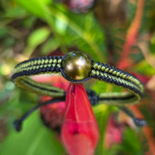 Load image into Gallery viewer, READY TO SHIP Unisex Woven Civa Fiji Pearl Bracelet - FJD$