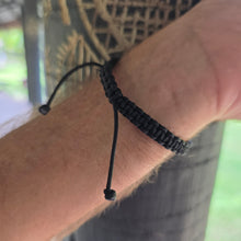 Load image into Gallery viewer, READY TO SHIP Unisex Woven Civa Fiji Pearl Bracelet - FJD$