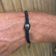 Load image into Gallery viewer, READY TO SHIP Unisex Woven Civa Fiji Pearl Bracelet - FJD$