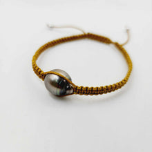 Load image into Gallery viewer, READY TO SHIP Unisex Civa Fiji Pearl Bracelet - FJD$