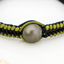 Load image into Gallery viewer, Unisex Woven Civa Fiji Pearl Bracelet - FJD$