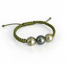 Load image into Gallery viewer, Unisex Civa Fiji Pearl Trio Bracelet - Nylon FJD$