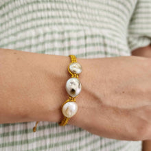 Load image into Gallery viewer, READY TO SHIP Unisex Civa Fiji Pearl Trio Bracelet - FJD$