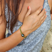 Load image into Gallery viewer, READY TO SHIP Civa Fiji Pearl Bracelet - FJD$