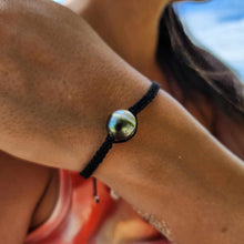 Load image into Gallery viewer, READY TO SHIP Civa Fiji Pearl Bracelet - FJD$