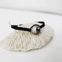 Load image into Gallery viewer, READY TO SHIP Civa Fiji Pearl Bracelet - FJD$