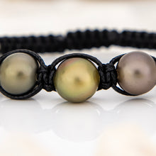 Load image into Gallery viewer, READY TO SHIP Unisex Woven Civa Fiji Pearl Bracelet - FJD$