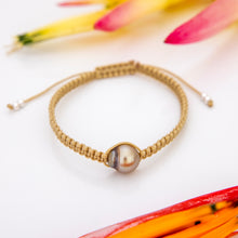 Load image into Gallery viewer, READY TO SHIP Unisex Woven Civa Fiji Pearl Bracelet - FJD$