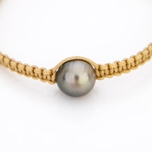 Load image into Gallery viewer, READY TO SHIP Unisex Woven Civa Fiji Pearl Bracelet - FJD$