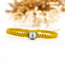 Load image into Gallery viewer, READY TO SHIP Unisex Woven Civa Fiji Pearl Bracelet - FJD$