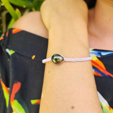 Load image into Gallery viewer, READY TO SHIP Unisex Woven Civa Fiji Pearl Bracelet - FJD$