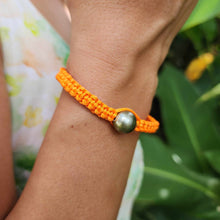 Load image into Gallery viewer, READY TO SHIP Unisex Woven Civa Fiji Pearl Bracelet - FJD$