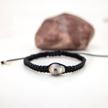 Load image into Gallery viewer, READY TO SHIP Unisex Woven Civa Fiji Pearl Bracelet - FJD$