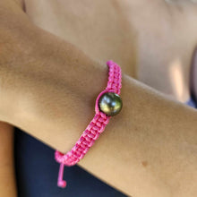 Load image into Gallery viewer, READY TO SHIP Unisex Woven Civa Fiji Pearl Bracelet - FJD$