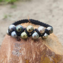 Load image into Gallery viewer, READY TO SHIP Unisex Civa Fiji Pearl Bracelet - Nylon FJD$