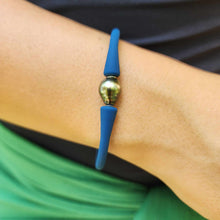 Load image into Gallery viewer, READY TO SHIP Unisex Civa Fiji Pearl Bracelet - Soft Stretch Rubber FJD$