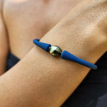Load image into Gallery viewer, READY TO SHIP Unisex Civa Fiji Pearl Bracelet - Soft Stretch Rubber FJD$