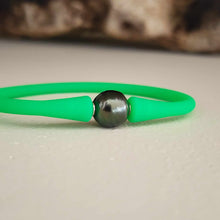 Load image into Gallery viewer, READY TO SHIP Unisex Civa Fiji Pearl Bracelet - Soft Stretch Rubber FJD$