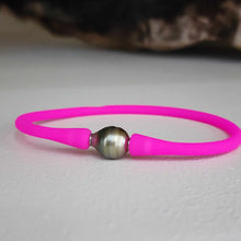 Load image into Gallery viewer, READY TO SHIP Unisex Civa Fiji Pearl Bracelet - Soft Stretch Rubber FJD$