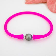 Load image into Gallery viewer, READY TO SHIP Unisex Civa Fiji Pearl Bracelet - Soft Stretch Rubber FJD$