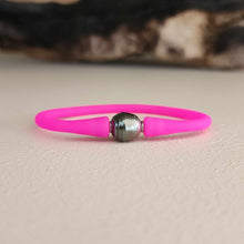 Load image into Gallery viewer, READY TO SHIP Unisex Civa Fiji Pearl Bracelet - Soft Stretch Rubber FJD$