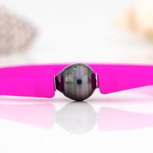 Load image into Gallery viewer, READY TO SHIP Unisex Civa Fiji Pearl Bracelet - Soft Stretch Rubber FJD$